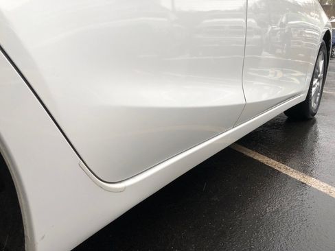 Used 2015 MAZDA MAZDA3 i Grand Touring image 14