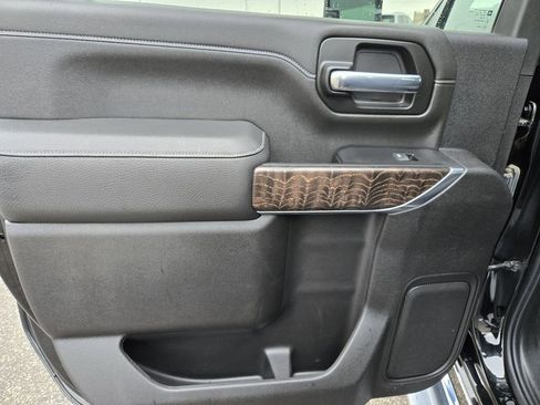 Used 2022 GMC Sierra 2500 Denali w/ Denali Ultimate Package image 47