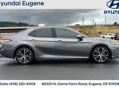 Used 2020 Toyota Camry SE
