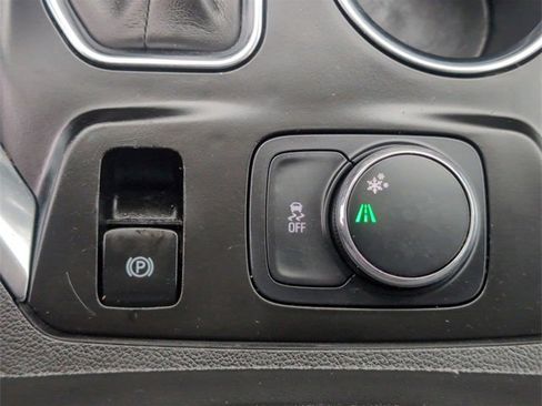 Certified 2021 Chevrolet Traverse LT image 33