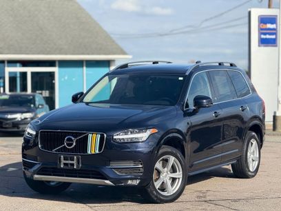 Used 2016 Volvo XC90 T5 Momentum