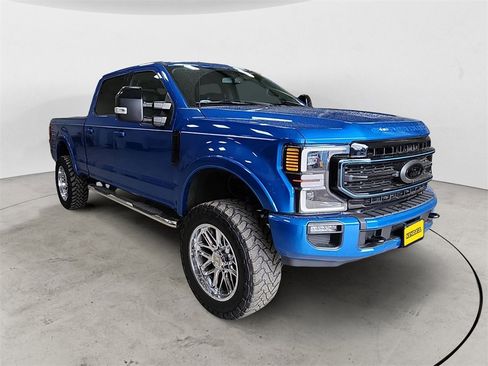 Used 2021 Ford F350 Lariat image 7