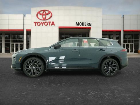 New 2026 Toyota Crown Signia AWD/4WD image 22