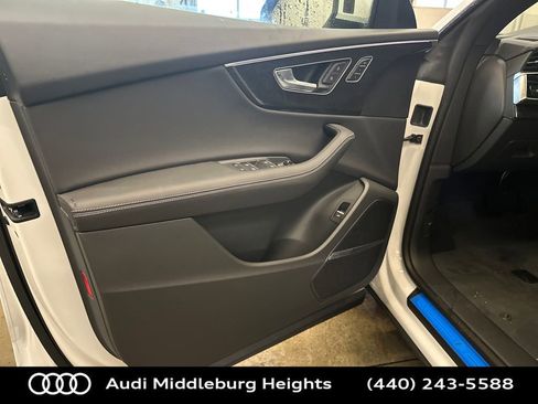 New 2026 Audi Q8 Premium Plus image 10