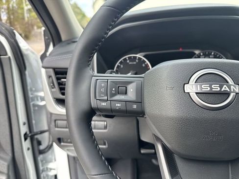New 2026 Nissan Rogue SV AWD/4WD image 17