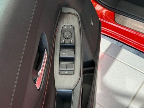 New 2026 Nissan Sentra SR w/ SR Premium Package FWD image 12