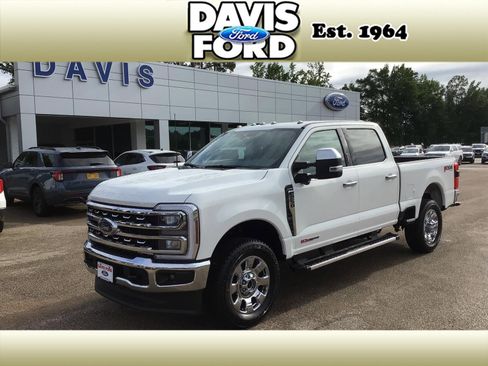 New 2026 Ford F250 Lariat w/ Chrome Package AWD/4WD image 1