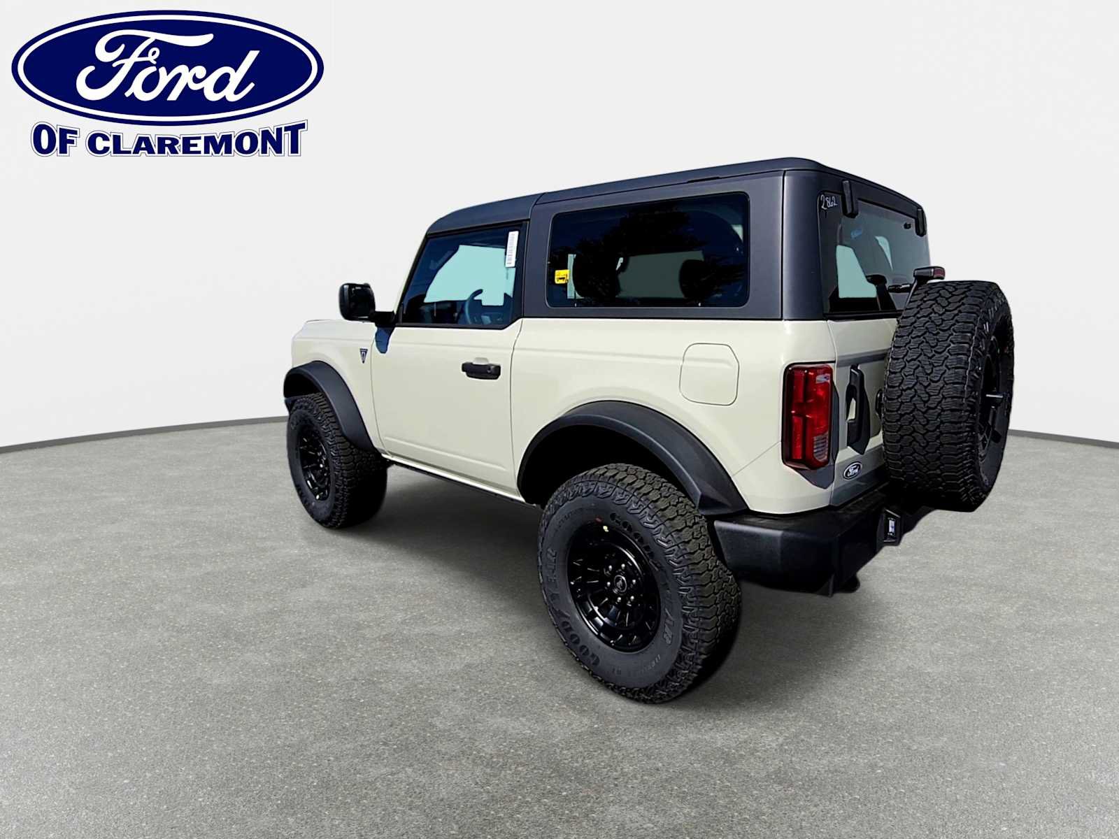New 2026 Ford Bronco 2-Door w/ Sasquatch Package AWD/4WD image 6
