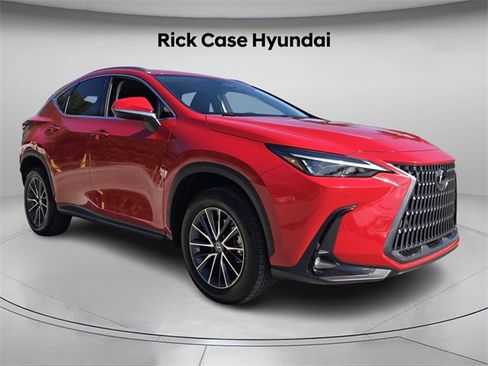 Used 2025 Lexus NX 250 FWD w/ Accessory Package (Z1) image 8