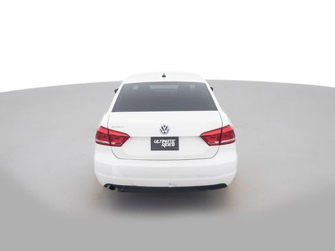 Used 2012 Volkswagen Passat 2.5 S image 6