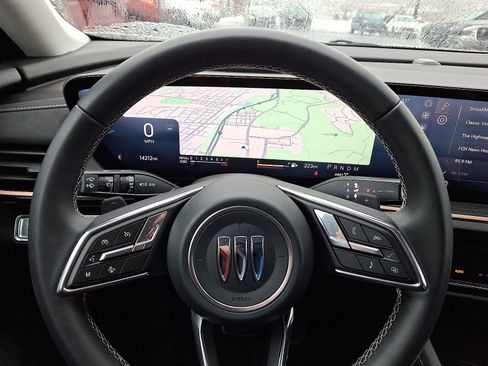 Used 2025 Buick Envision Sport Touring image 19