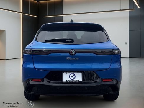 Used 2025 Alfa Romeo Tonale AWD/4WD image 5