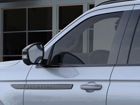 New 2026 Lincoln Navigator L Reserve w/ Jet Appearance Package AWD/4WD image 20