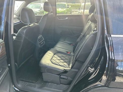 Used 2024 Volkswagen Atlas SEL Premium R-Line AWD/4WD image 6