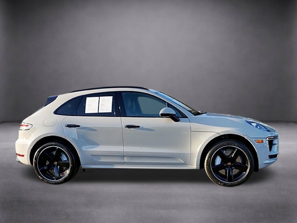 Used 2021 Porsche Macan Turbo AWD/4WD image 3