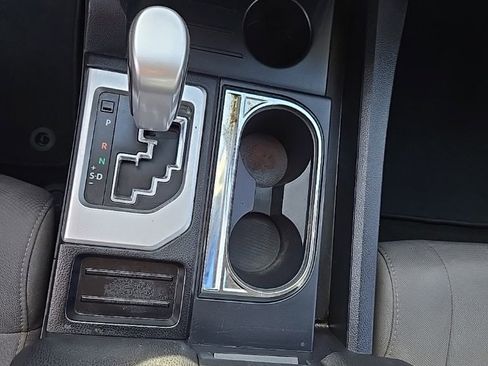 Used 2016 Toyota Tundra SR5 image 25