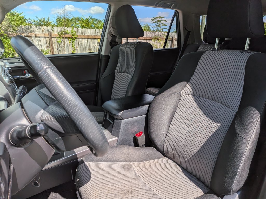 Used 2019 Toyota 4Runner SR5 AWD/4WD image 12
