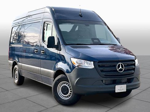 New 2026 Mercedes-Benz Sprinter 2500 image 2