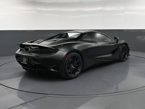 Used 2024 McLaren 750S Spider RWD image 8