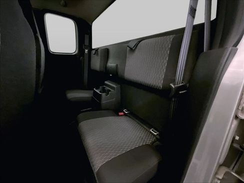 Used 2012 Chevrolet Colorado LT RWD image 26