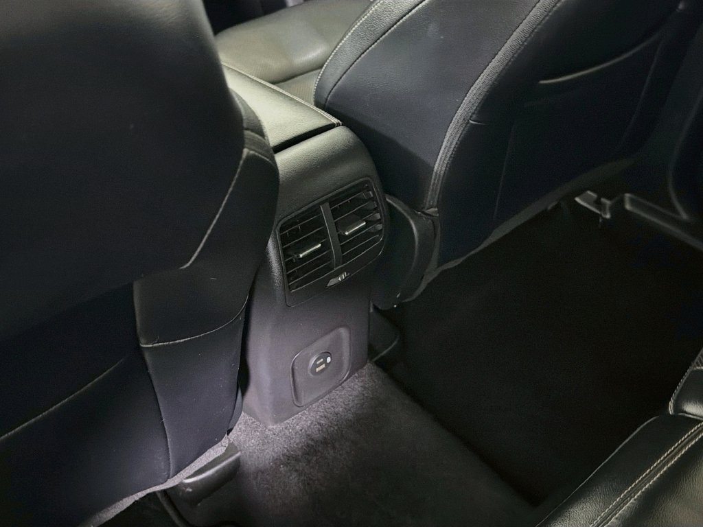 Used 2021 Ford Escape SEL FWD image 27