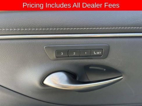 Used 2019 Lexus ES 300h w/ Accessory Package 2 FWD image 20