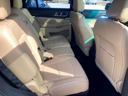 Used 2017 Ford Explorer Limited w/ Equipment Group 301A image 20