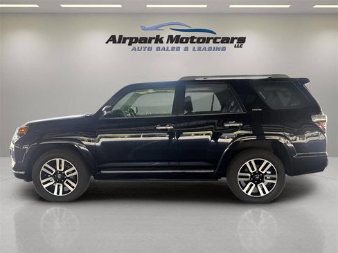 Used 2017 Toyota 4Runner Limited image 2