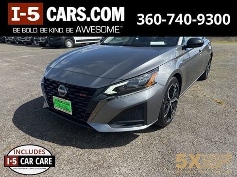 Used 2024 Nissan Altima 2.5 SR FWD image 1