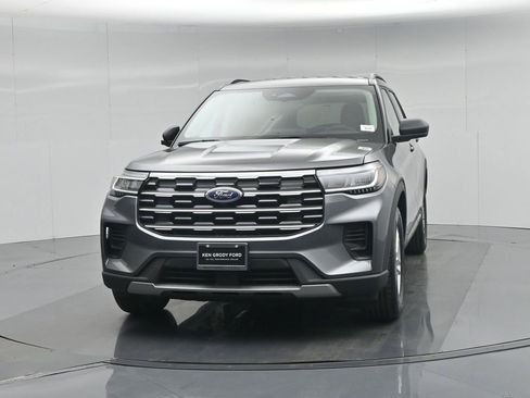 New 2026 Ford Explorer Active image 55