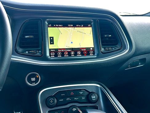 Used 2018 Dodge Challenger R/T Plus RWD image 30