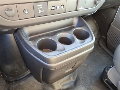 New 2024 Chevrolet Express 3500 w/ Power Convenience Package image 13