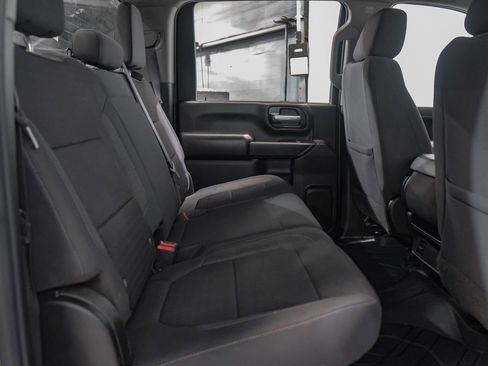 Used 2022 Chevrolet Silverado 2500 LT AWD/4WD image 33