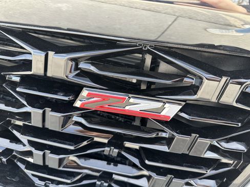 New 2026 Chevrolet Traverse Z71 w/ Driver Confidence Package image 12