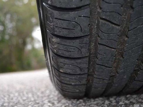 Used 2017 Subaru Outback 2.5i Limited image 39