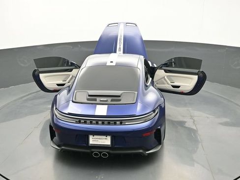 Certified 2026 Porsche 911 GT3 RWD image 24
