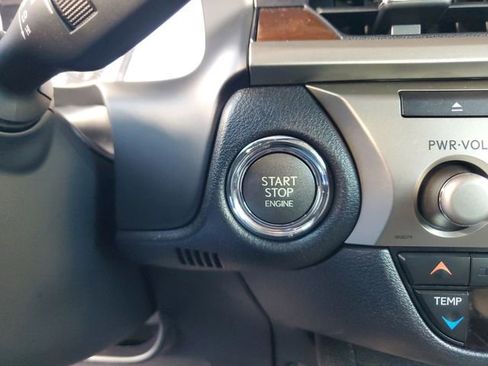 Used 2013 Lexus ES 350 FWD image 25