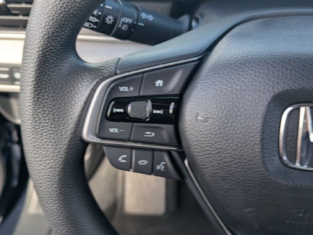 Certified 2018 Honda Accord EX image 22