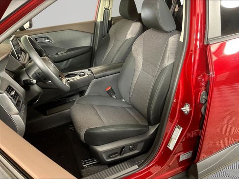 Used 2023 Nissan Rogue SV AWD/4WD image 20