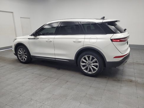Used 2022 Lincoln Corsair AWD w/ Premium Package image 3