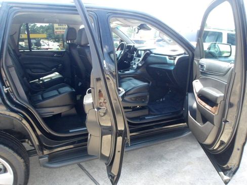 Used 2017 Chevrolet Tahoe LT RWD image 6