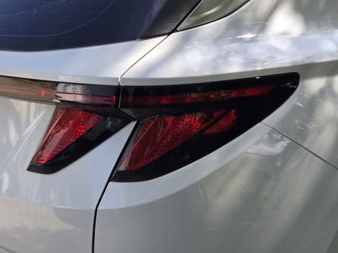 Used 2022 Hyundai Tucson SE image 7