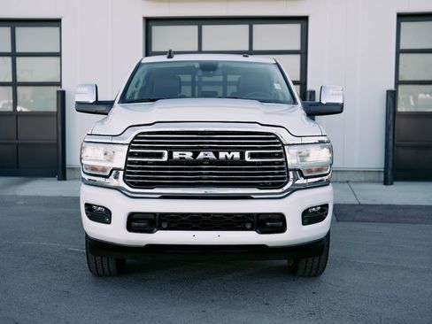 Used 2024 RAM 2500 Laramie image 2