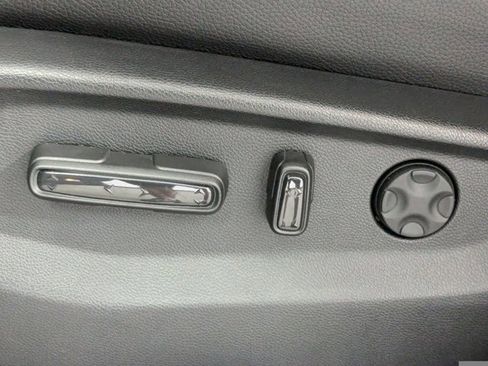 New 2026 Honda Odyssey Elite image 9