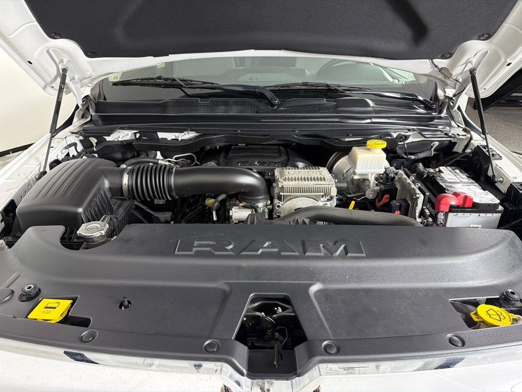 Used 2019 RAM 1500 Big Horn AWD/4WD image 26