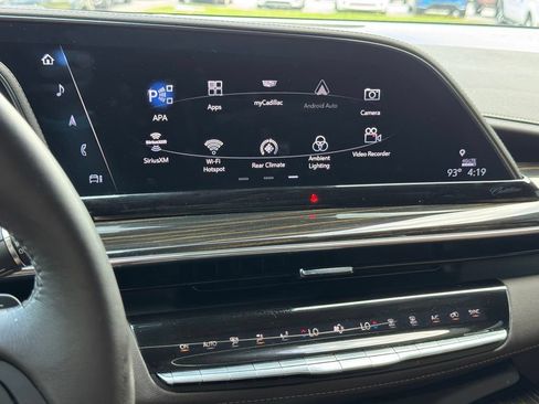Certified 2024 Cadillac Escalade Sport w/ LPO, ONYX Package AWD/4WD image 31