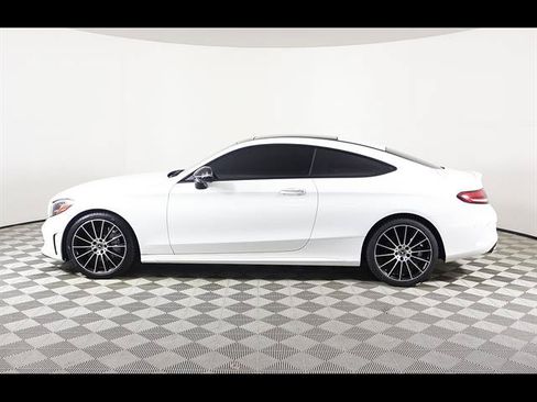 Used 2022 Mercedes-Benz C 300 Coupe image 3