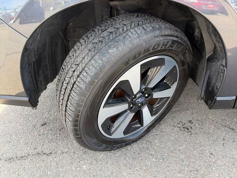 Used 2017 Subaru Forester 2.5i w/ Popular Package #2A AWD/4WD image 16