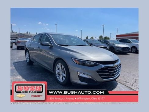 Used 2024 Chevrolet Malibu LT FWD image 1