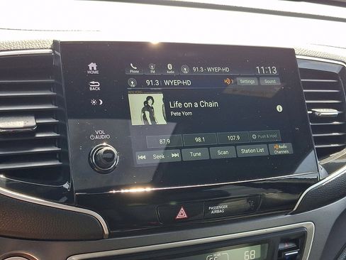 Used 2023 Honda Passport EX-L image 17